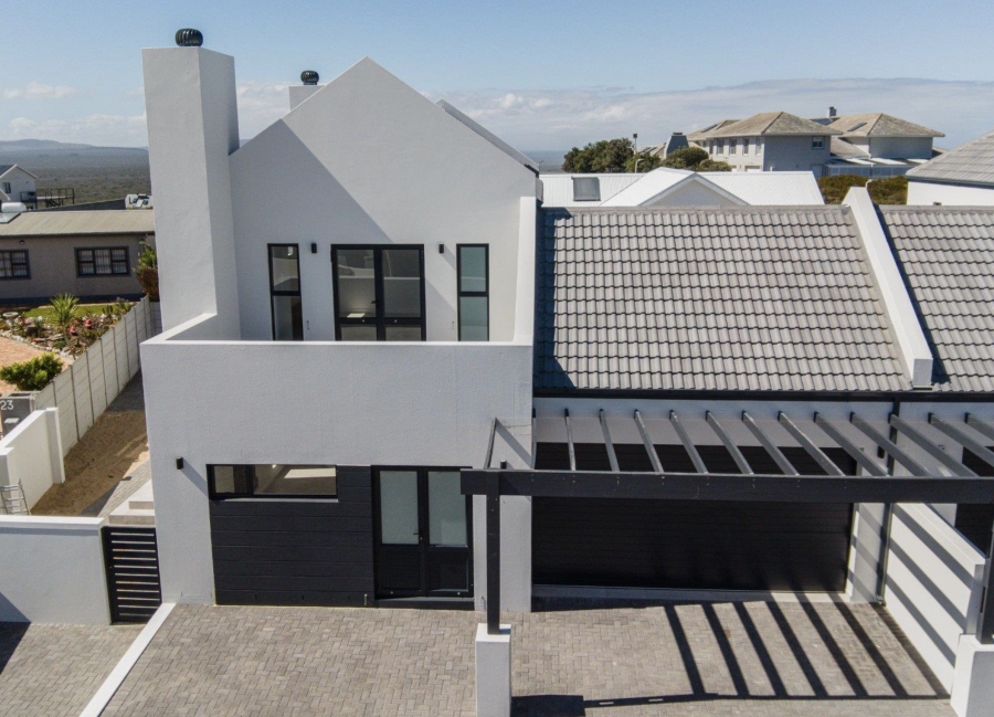 3 Bedroom Property for Sale in Yzerfontein Western Cape